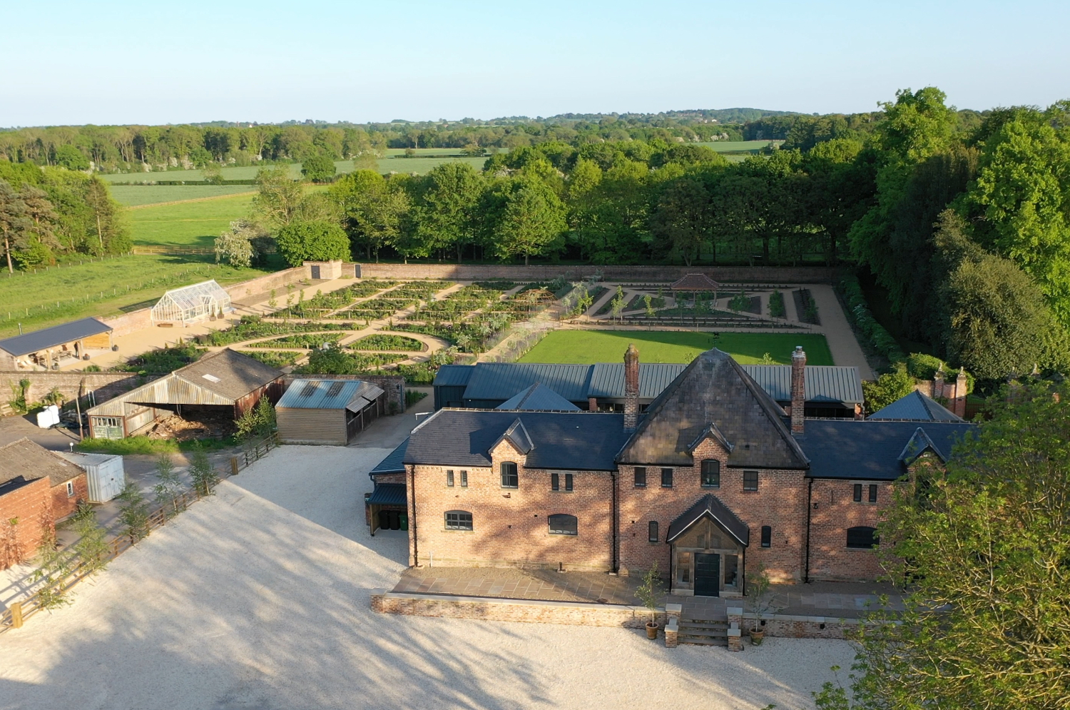 The Epicurean Duo Seasonal Open Fire Feasting Lunch at Hutton Wandesley Stables 20th September 2026 - Image 8
