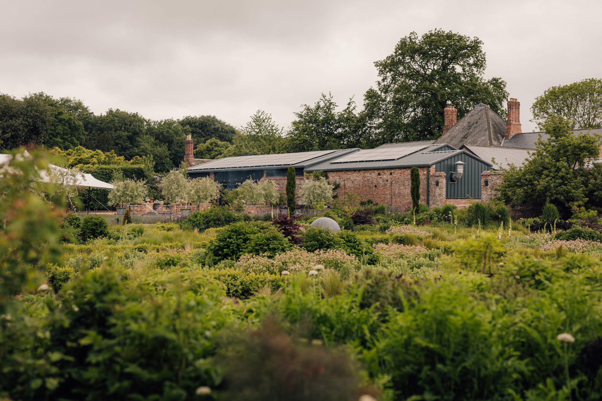 The Epicurean Duo Seasonal Open Fire Feasting Lunch at Hutton Wandesley Stables 20th September 2026 - Image 14